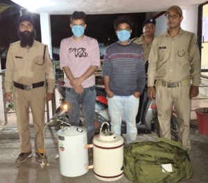 Haldwani: पुलिस ने 7 घंटे में किया चोरी के मामले का खुलासा, 2 आरोपी गिरफ्तार